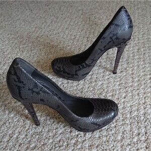 TORY BURCH Jude Pumps Snake print with silver Logo size 8M